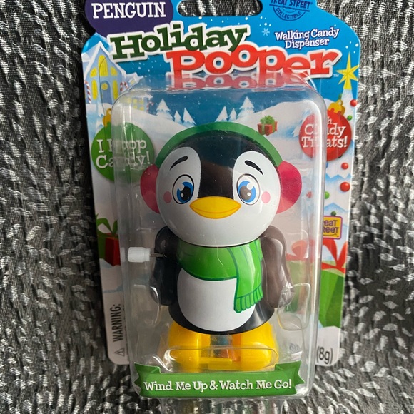 Original Penguin Other - Original Penguin Holiday Pooper Walking Candy Dispenser - Black, White, Green